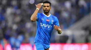 أسطورة مانشستر يونايتد يهاجم علي البليهي بتصريح مثير أثناء المباراة (فيديو)